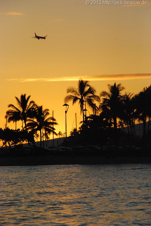 18_Sonnenuntergang-Waikiki-Beach-Oahou-Hawaii