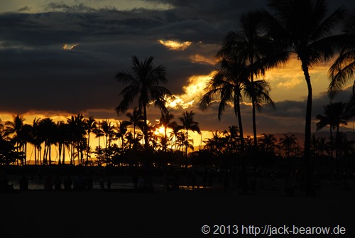 19_Sonnenuntergang-Waikiki-Beach-Oahou-Hawaii