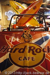 23_JackBearow-HardRockCafe-Waikiki-Honolulu-Oahu-Hawaii